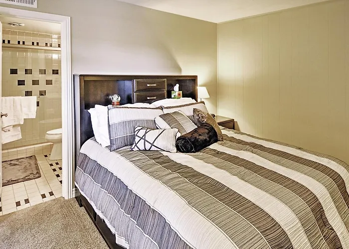 Holiday home < 1 Mi To Old Town! Couples Haven W/ Pool Access Scottsdale