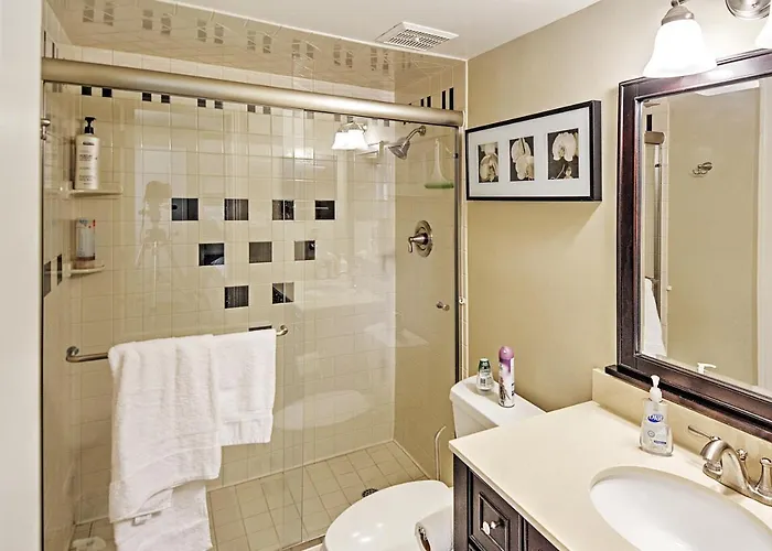 < 1 Mi To Old Town! Couples Haven W/ Pool Access Scottsdale